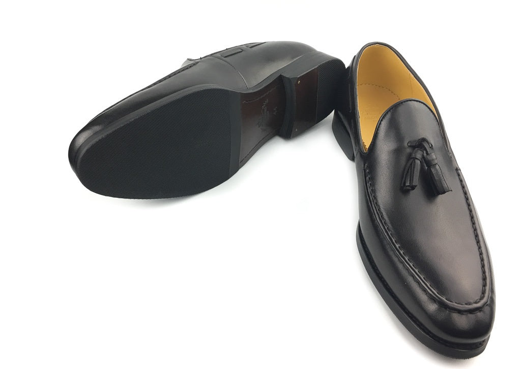 Tassel Loafer - Black