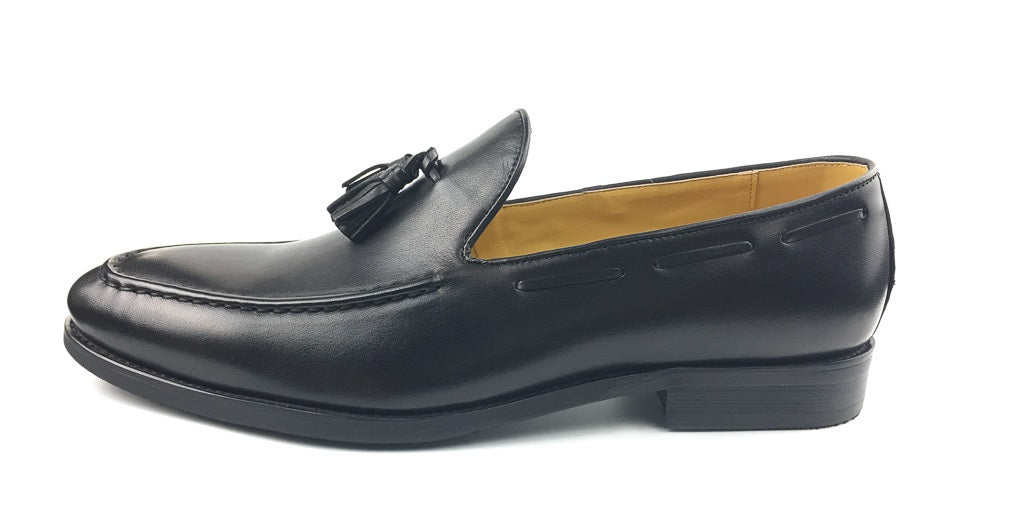 Tassel Loafer - Black