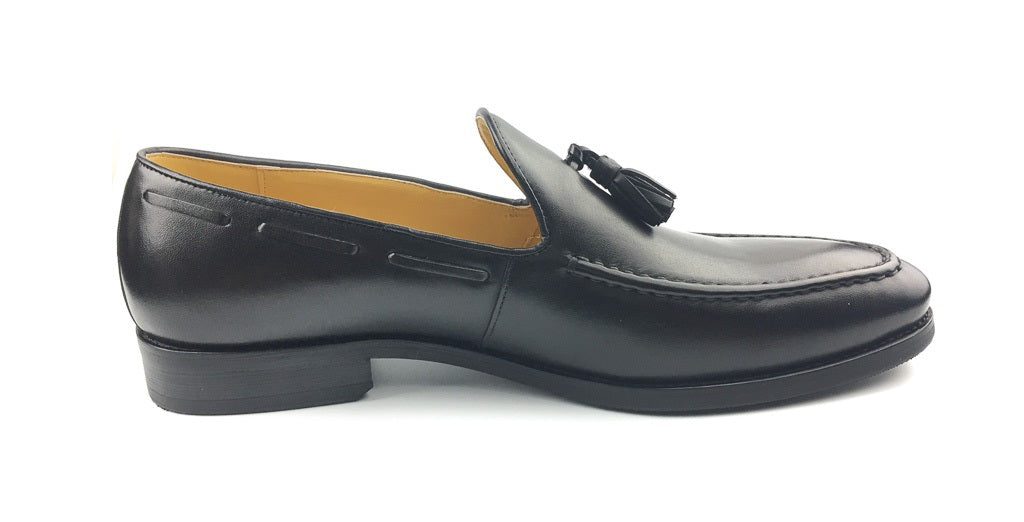 Tassel Loafer - Black