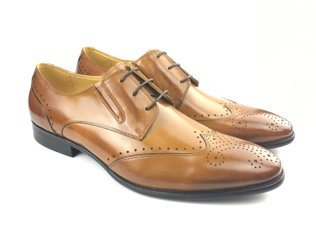 Brogue Wingtip Derby - Tan