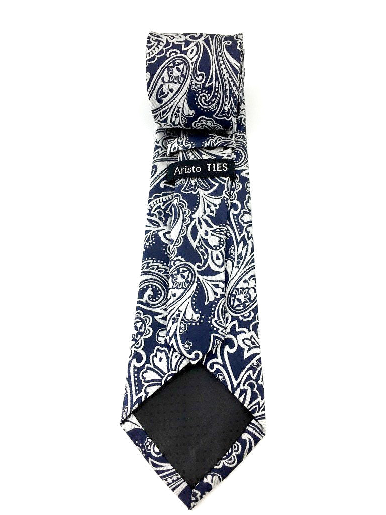 dark blue necktie